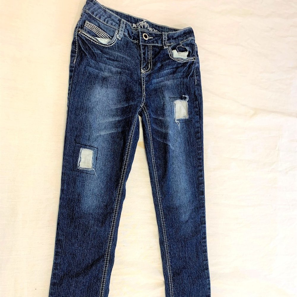 🫐🫐🫐   ALMOST FAMOUS GIRLS JEANS SIZE 12 🫐🫐🫐